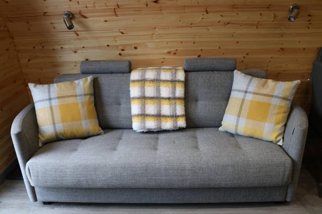 Glampods Glamping Pod - Meet Highland Cows And Sheep Elgin Villa Eksteriør bilde